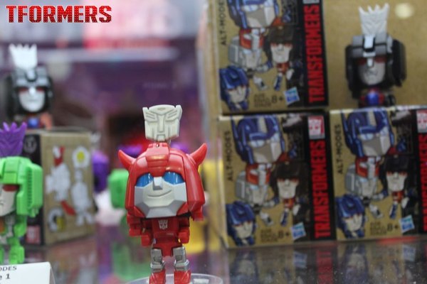 SDCC 2016   Generations Platinum Series And Titans Return Preview Night Display 084 (84 of 157)